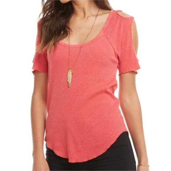 NWT CHASER Vintage Pink Ribbed Scoop Neck Cold Shoulder Short Sleeve Top Medium - Picture 1 of 7